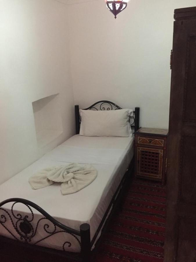 Riad Dar Lilas Marrakesh Exterior photo